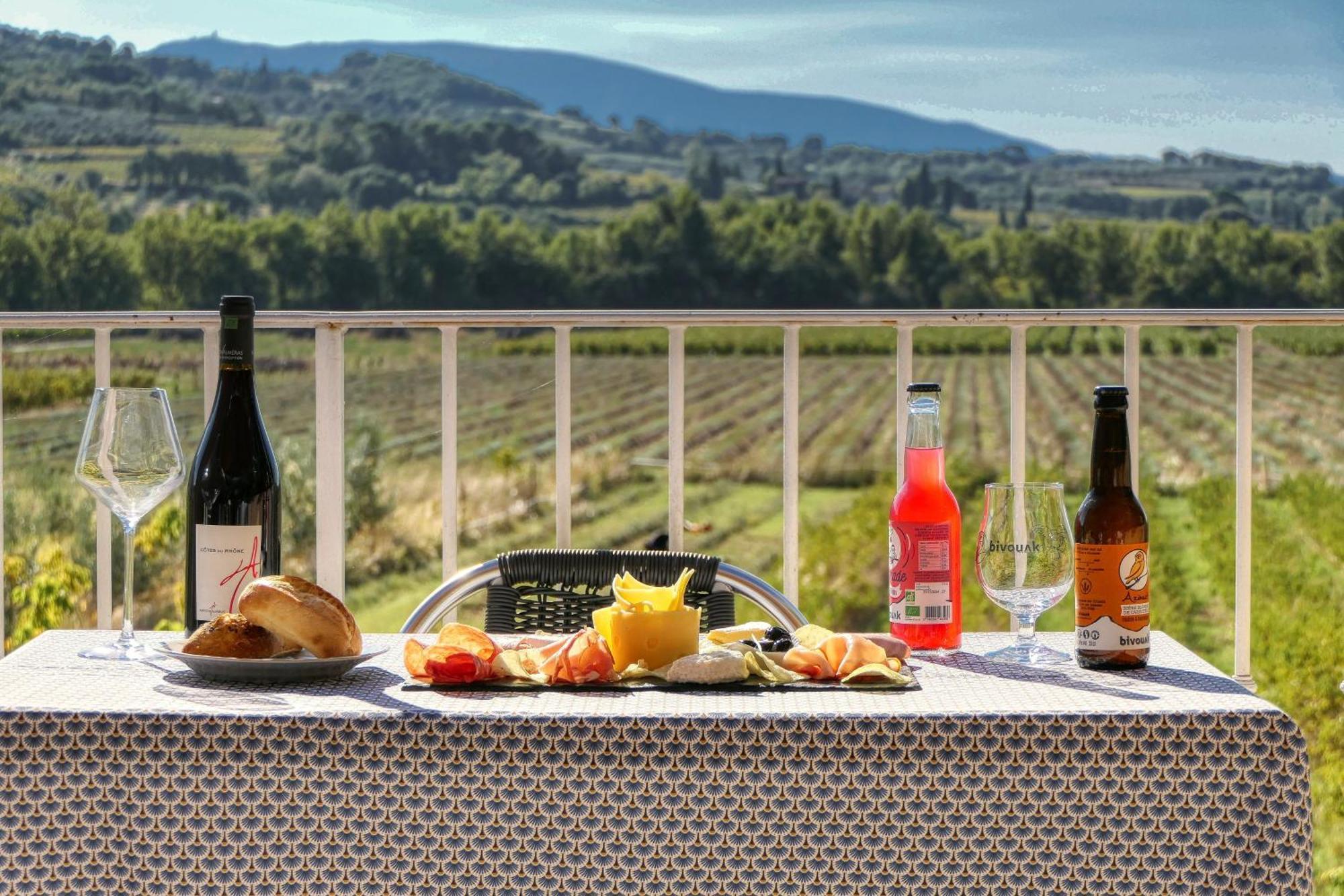 Hotel La Bastide Des Monges Nyons Kültér fotó